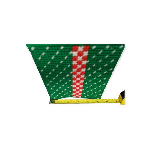 Vintage Handmade Plastic Canvas  & Yarn Christmas Present Tissue Cover - Picture 8 of 8